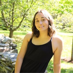 Meet your Posher, Hailey